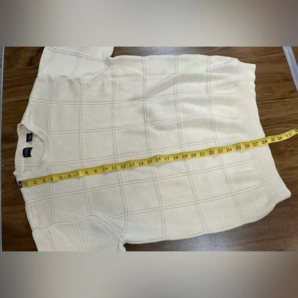 Arrow Brand Men’s Sz Large Heavier Weight Sweater Windowpane Design Cream Color - Picture 3 of 7